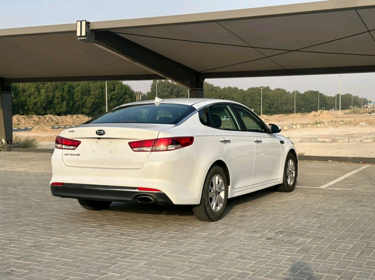 KIA Optima - Image 8