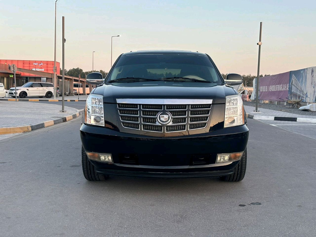 Cadillac Escalade - Image 3