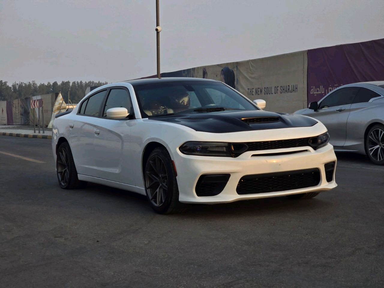 Dodge Charger - Image 5