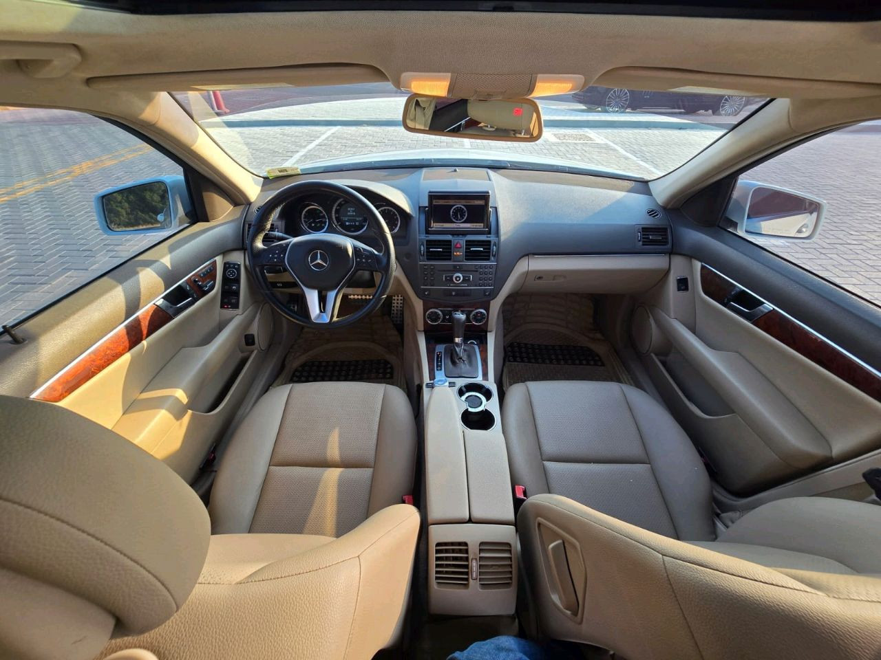Mercedes Benz C-Class - Image 12