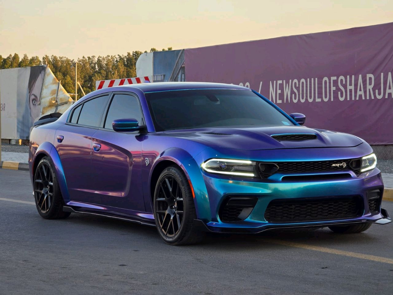 Dodge Charger - Image 7