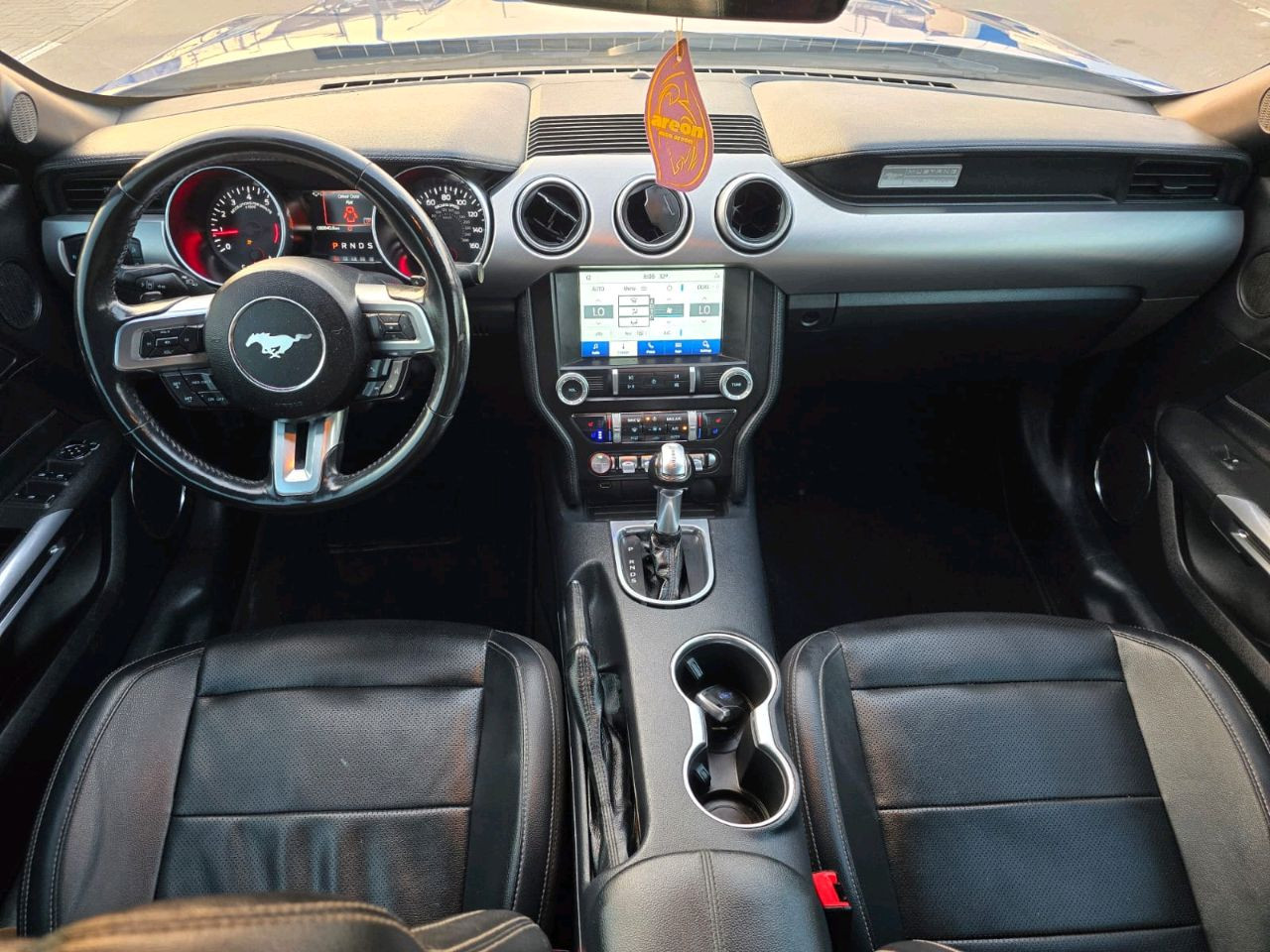 Ford Mustang - Image 3