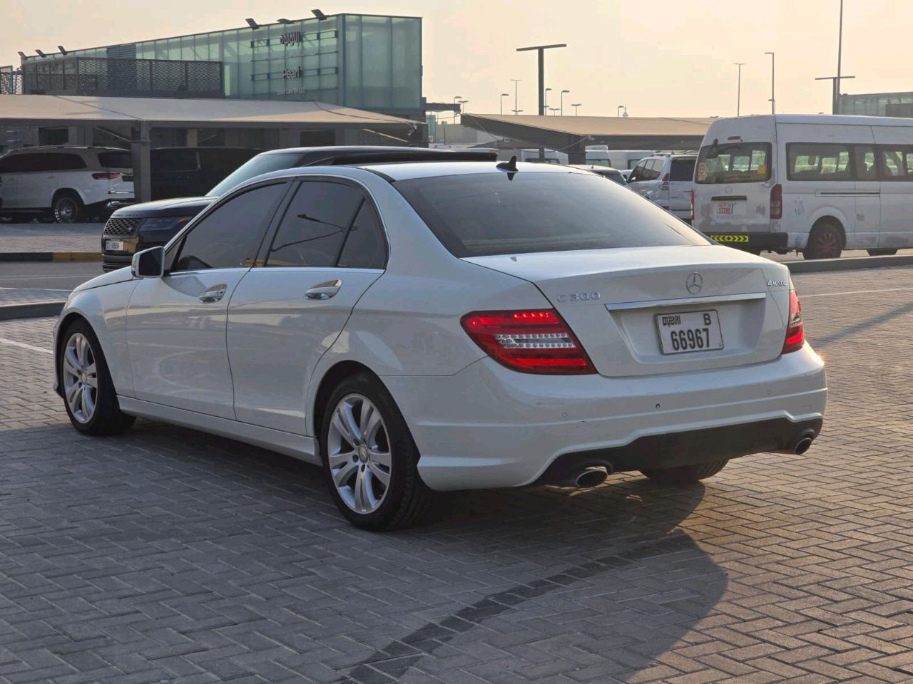 Mercedes Benz C-Class - Image 15