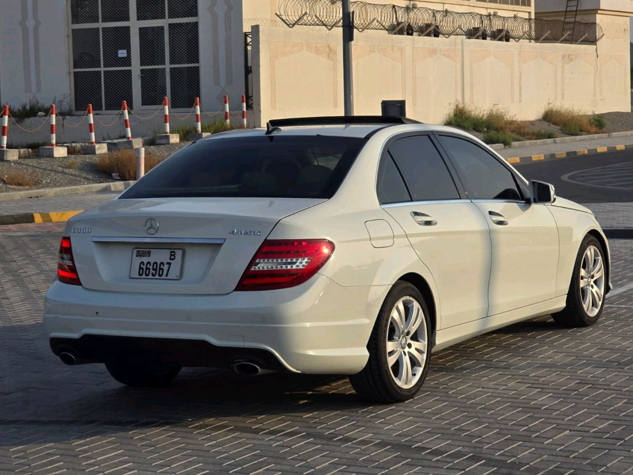 Mercedes Benz C-Class - Image 5
