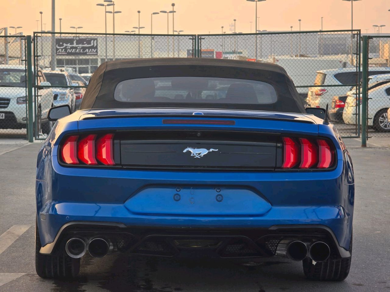 Ford Mustang - Image 9