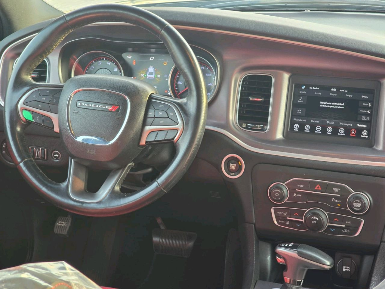 Dodge Charger - Image 11