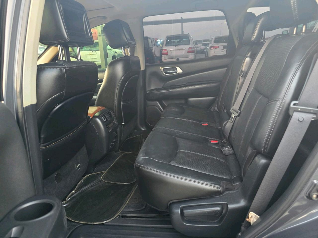 Nissan Pathfinder - Image 5