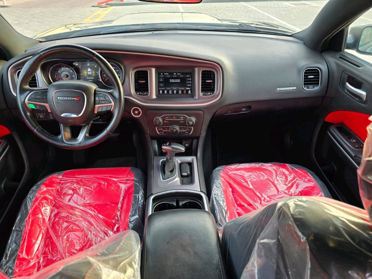 Dodge Charger - Image 8