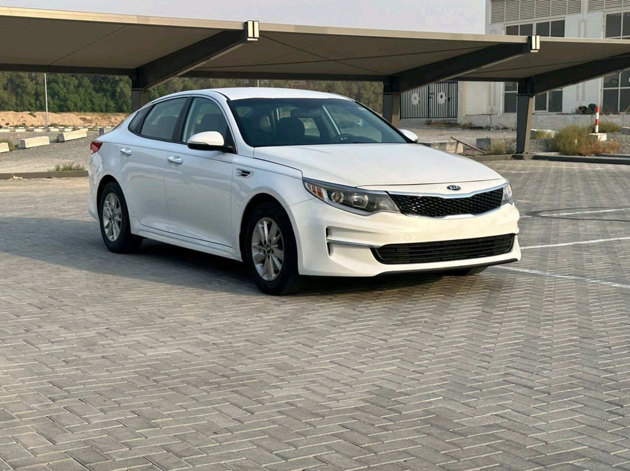 KIA Optima - Image 4