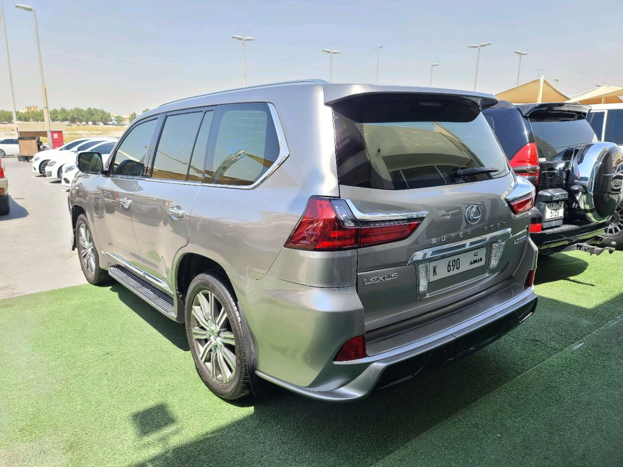 Lexus LX-Series - Image 4