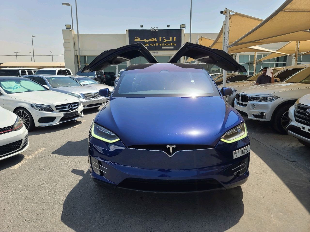 Tesla Model X - Image 8