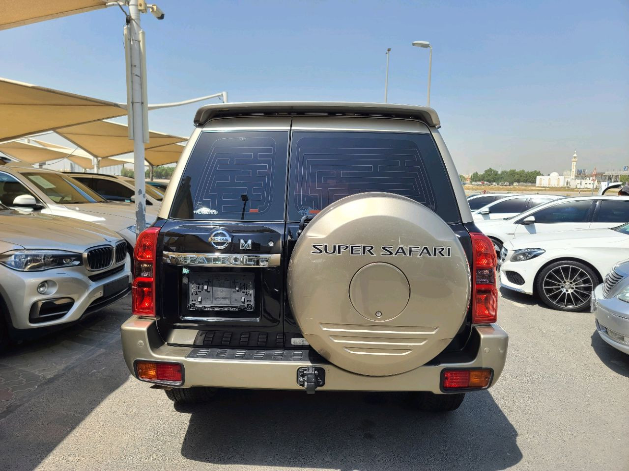 Nissan Super safari - Image 2