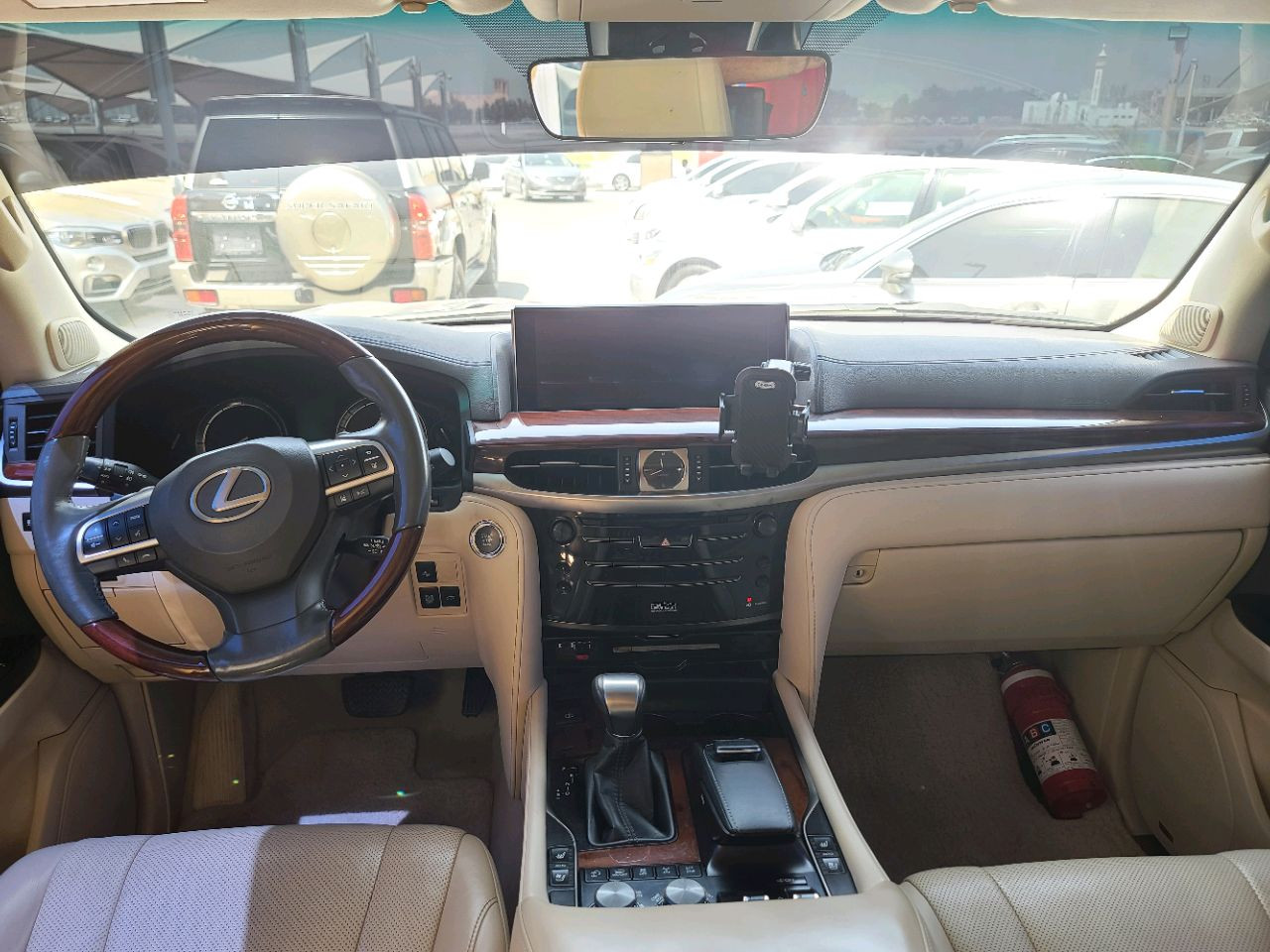 Lexus LX-Series - Image 5