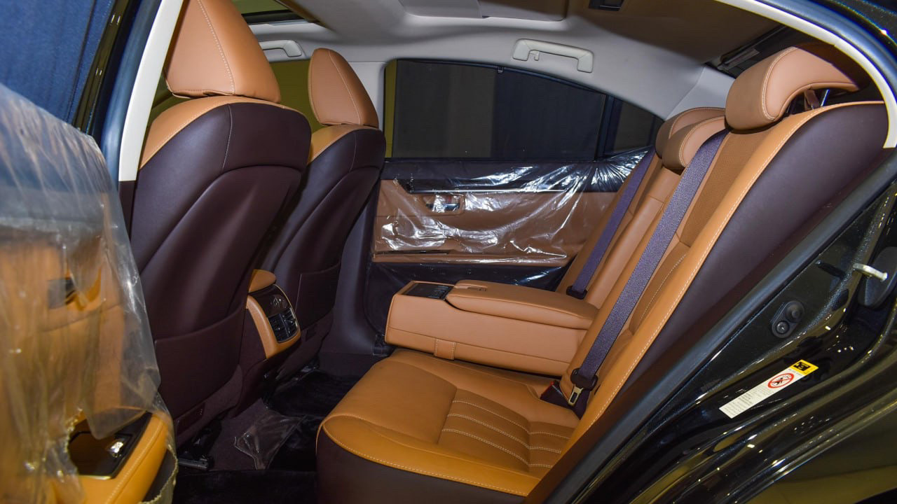 Lexus ES-Series - Image 7