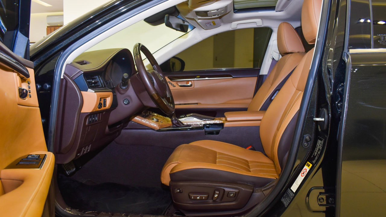 Lexus ES-Series - Image 6