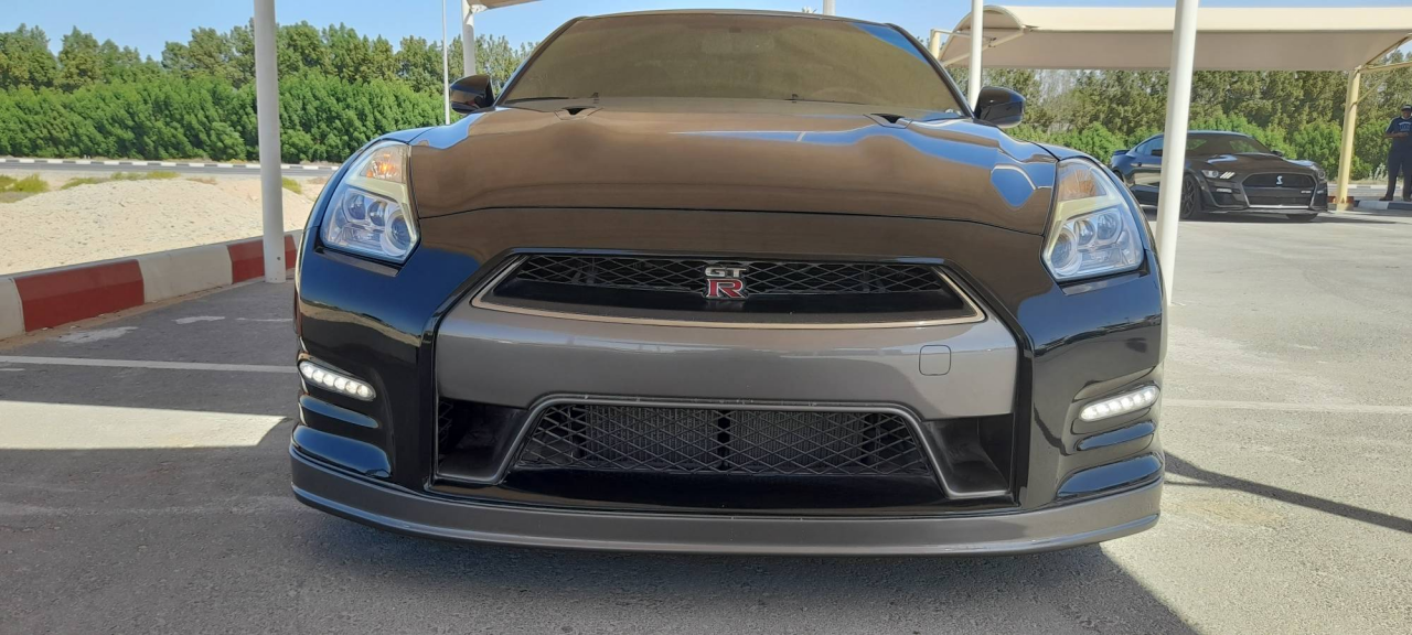 Nissan GT-R - Image 4