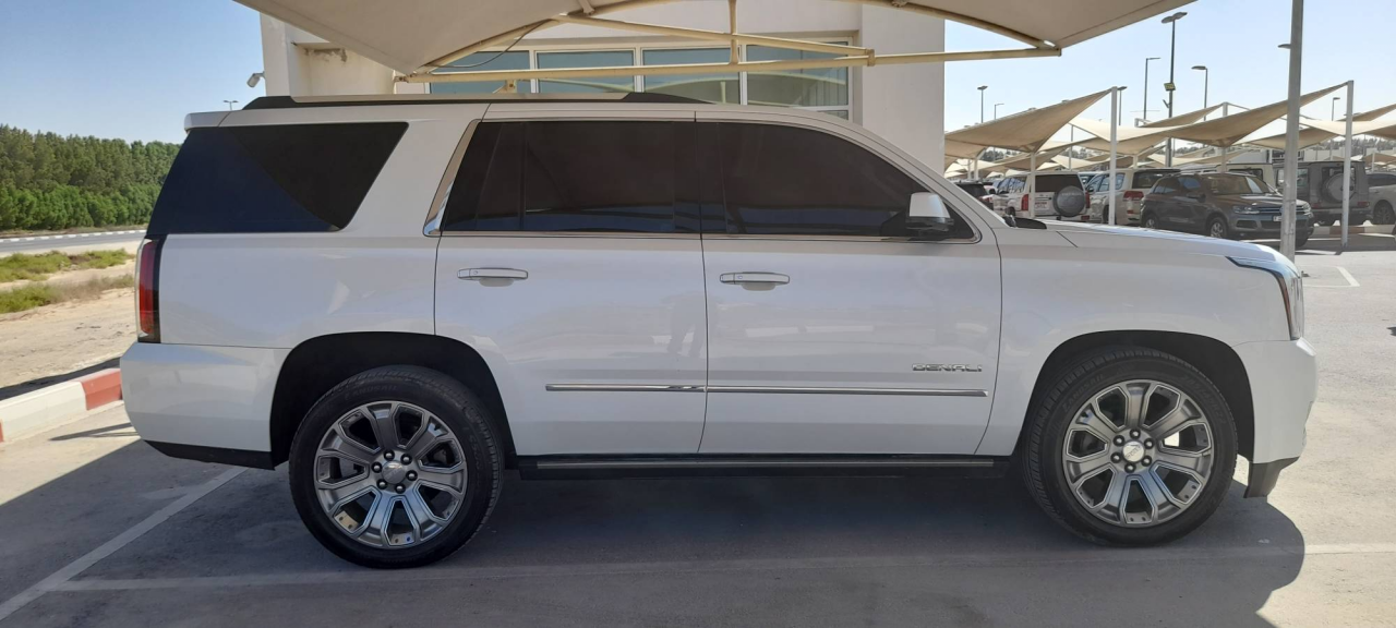 GMC Yukon - Image 4