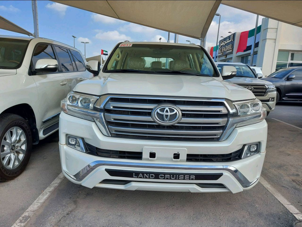 Toyota Land Cruiser - Image 4