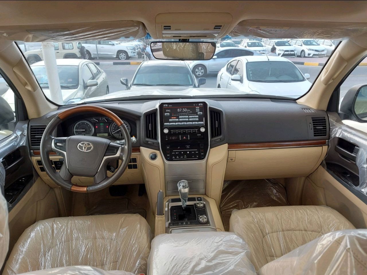 Toyota Land Cruiser - Image 6