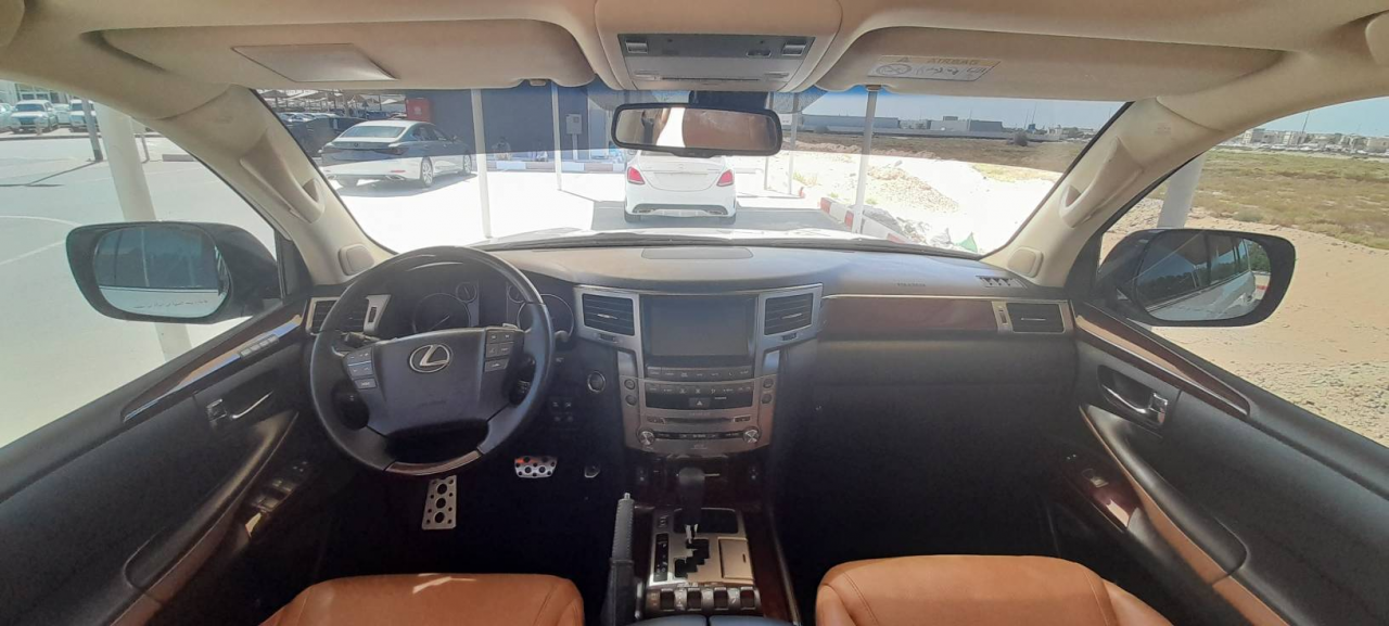 Lexus LX-Series - Image 4