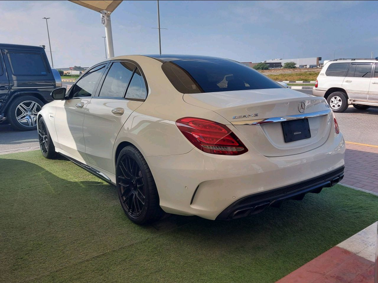 Mercedes Benz C-Class - Image 3