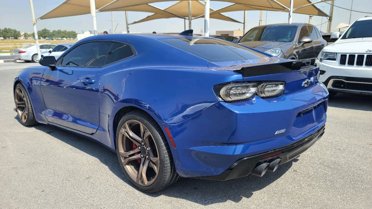 Chevrolet Camaro - Image 5
