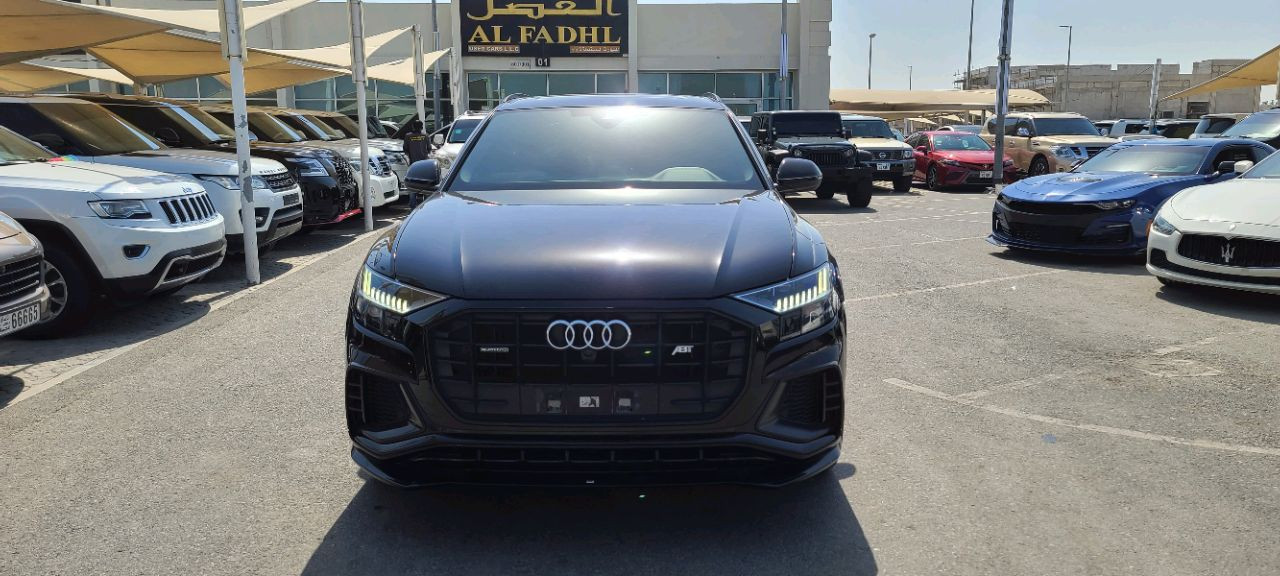 Audi Q8 - Image 2