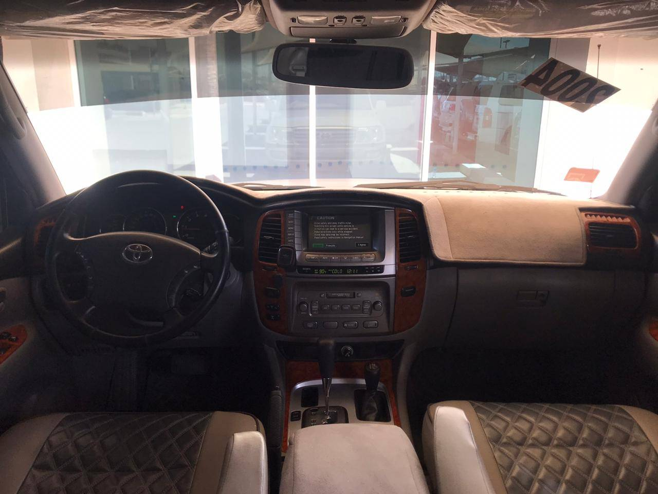 Toyota Land Cruiser - Image 6