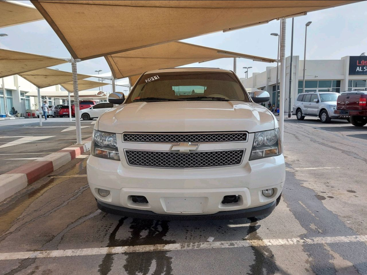 Chevrolet Tahoe - Image 3