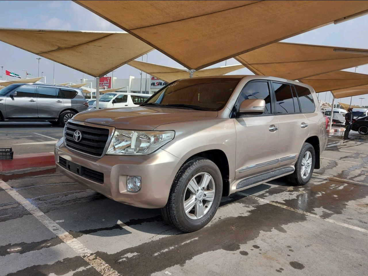 Toyota Land Cruiser - Image 2