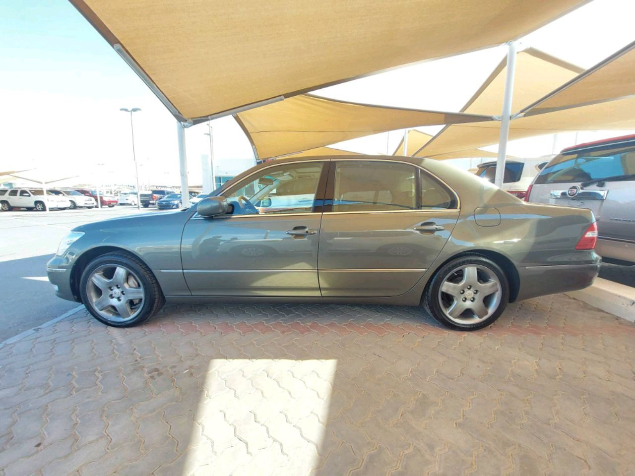 Lexus LS-Series - Image 5