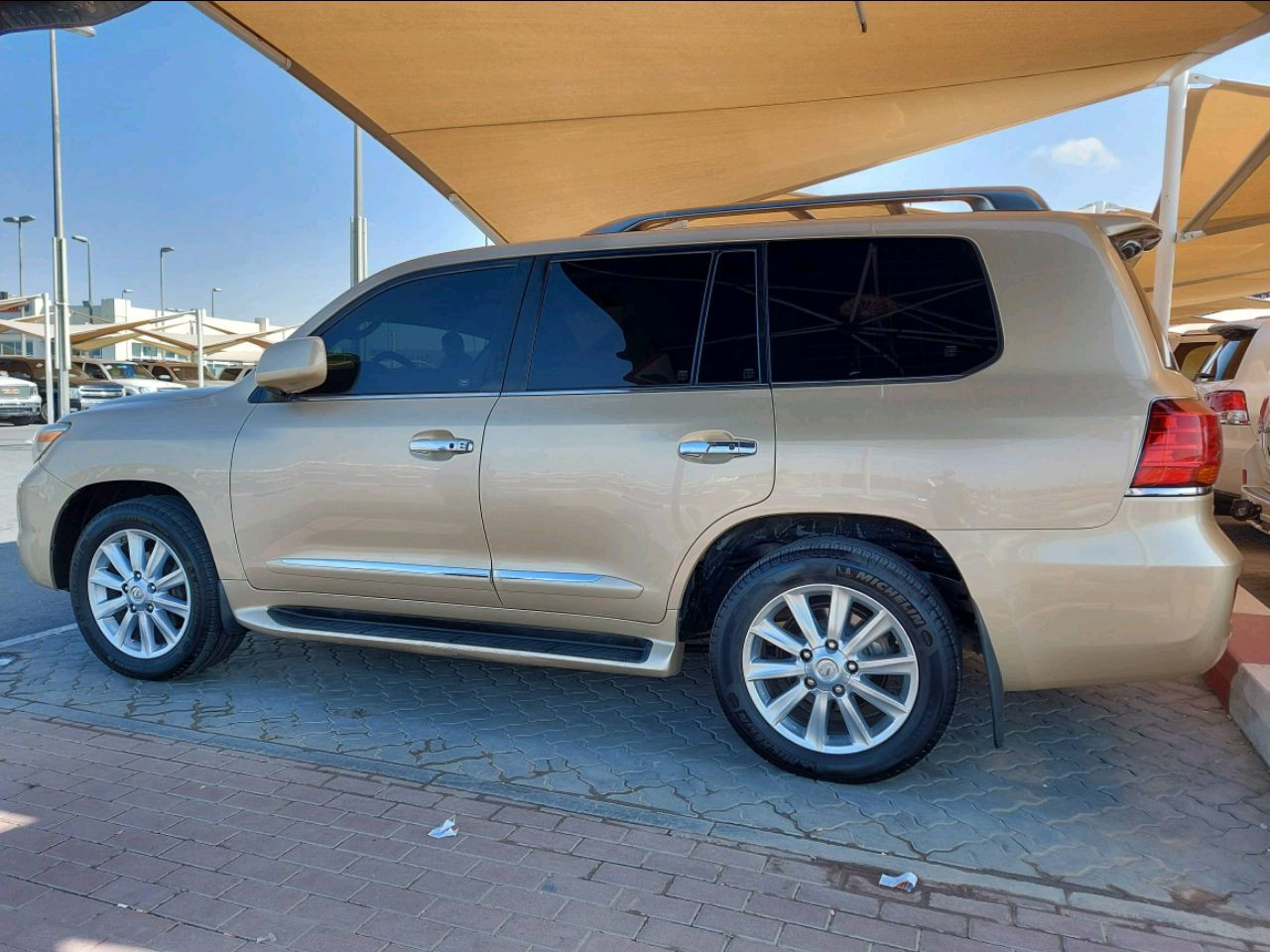 Lexus LX-Series - Image 5