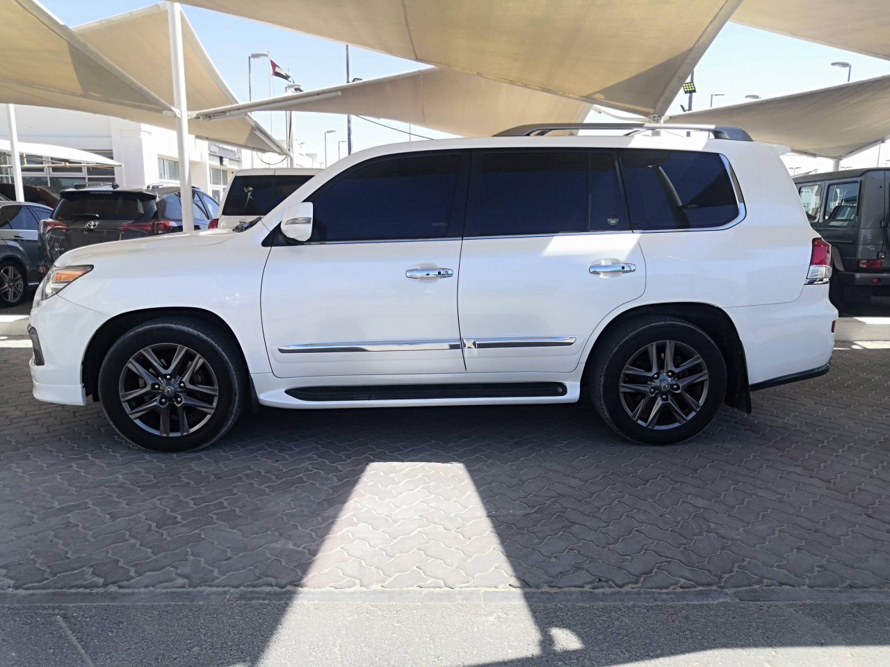 Lexus LX-Series - Image 5