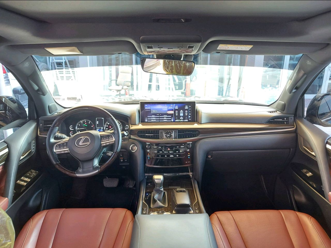 Lexus LX-Series - Image 6