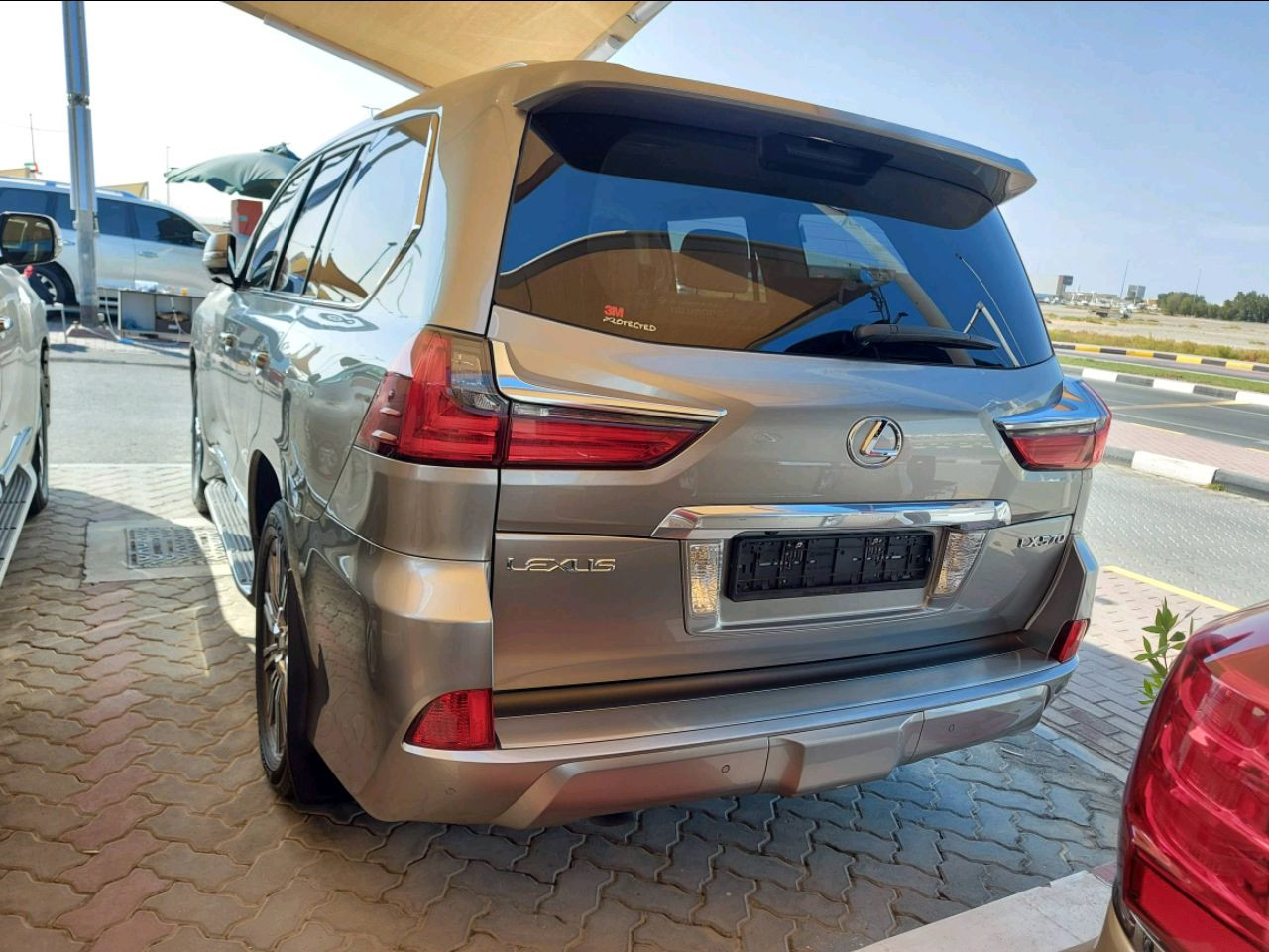 Lexus LX-Series - Image 3