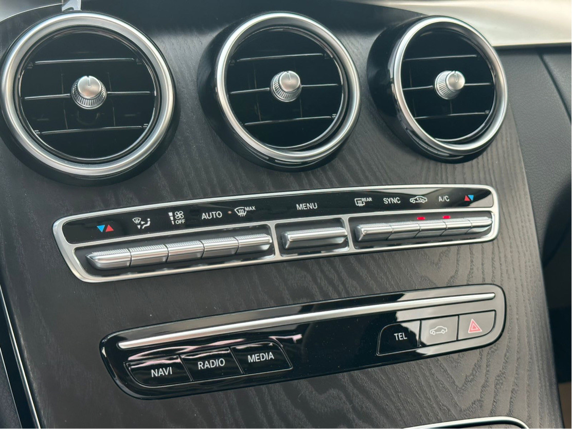 Mercedes Benz C-Class - Image 6