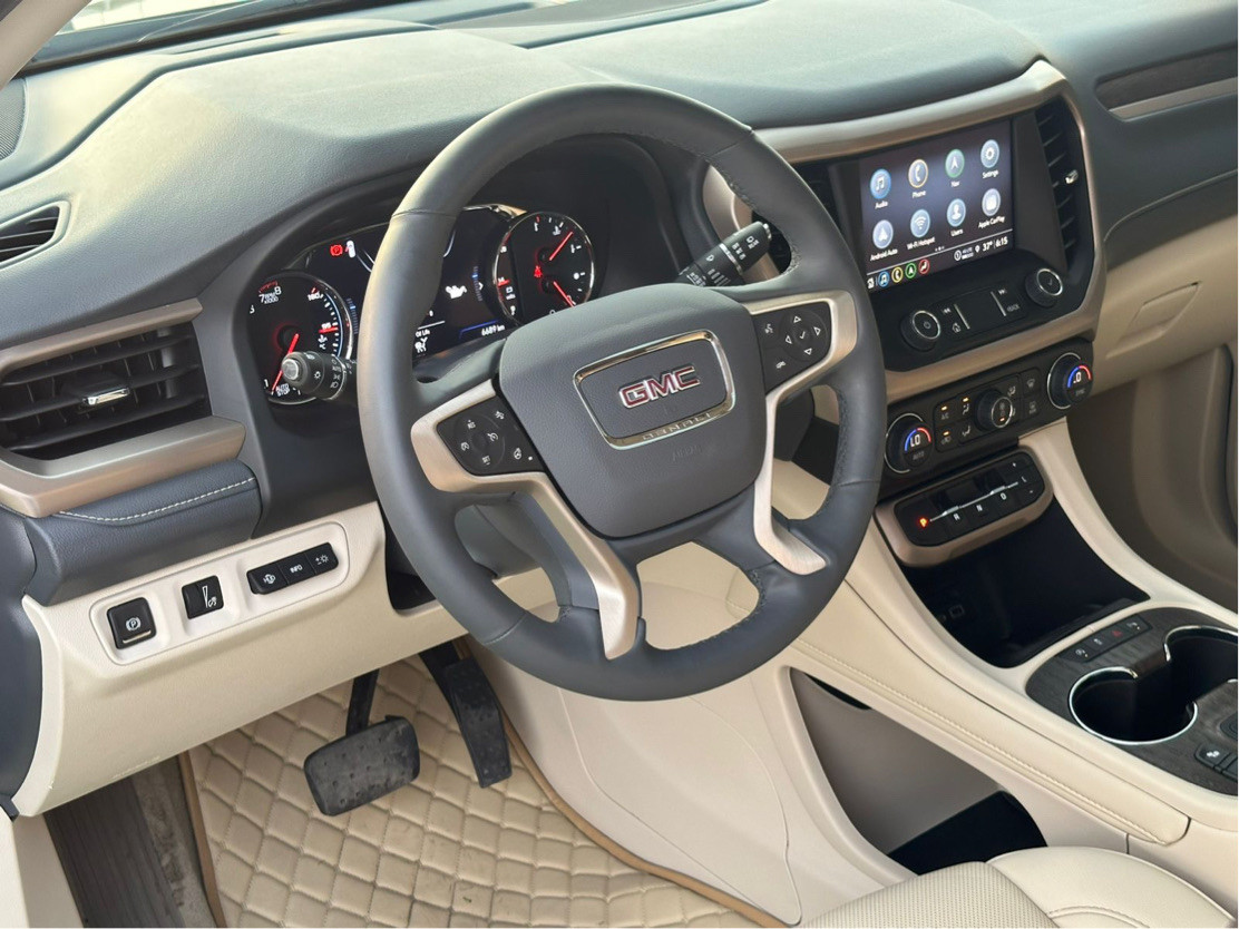 GMC Denali - Image 5