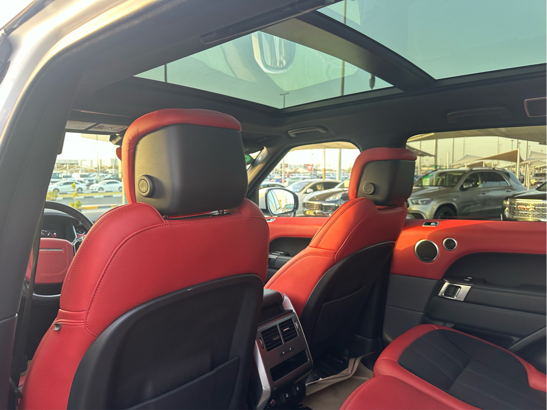 Range Rover Sport - Image 8