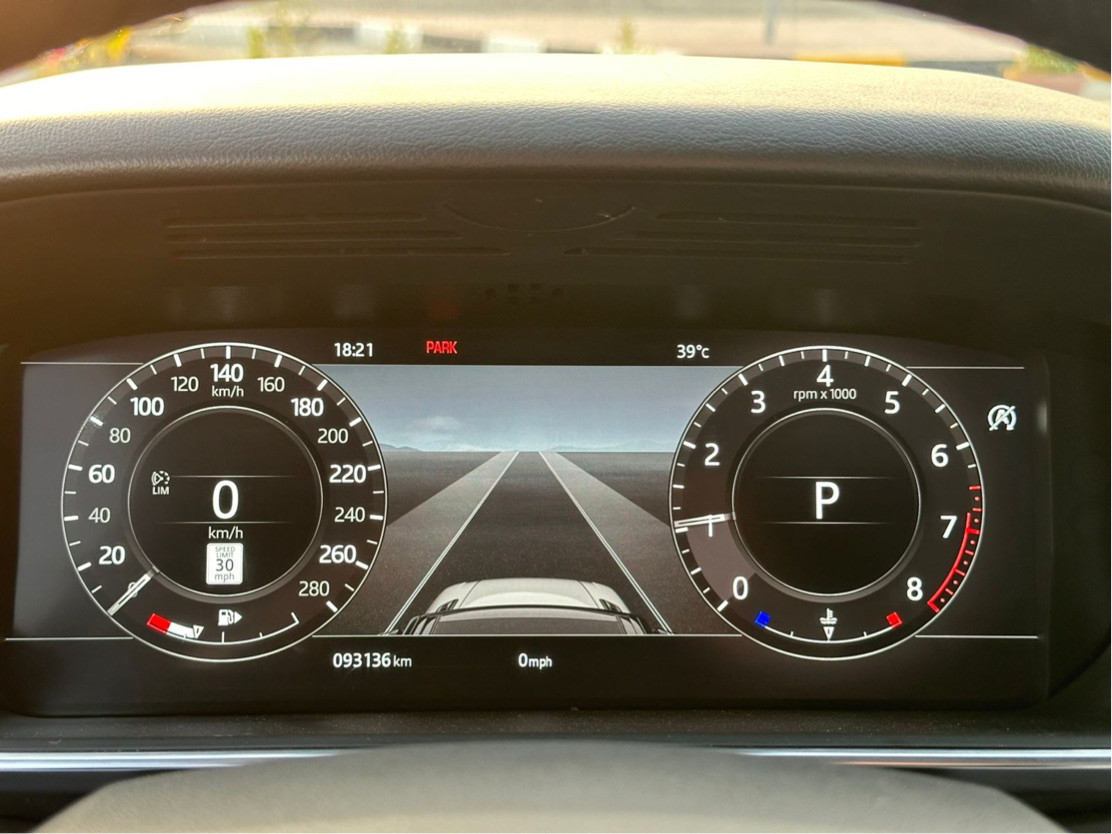 Range Rover Sport - Image 7