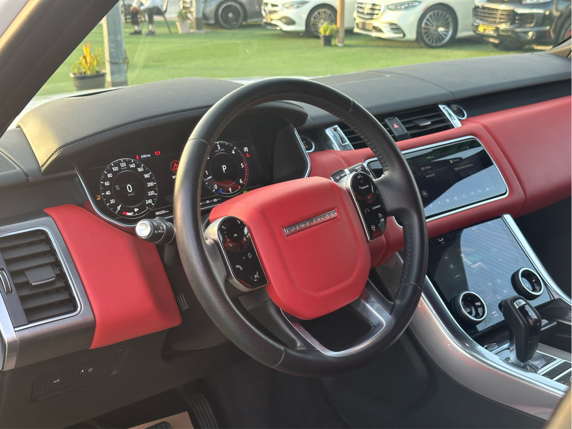 Range Rover Sport - Image 7