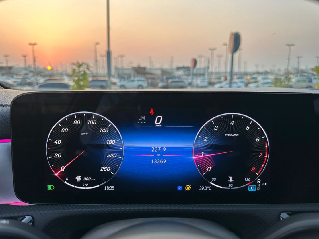 Mercedes Benz A-Class - Image 4
