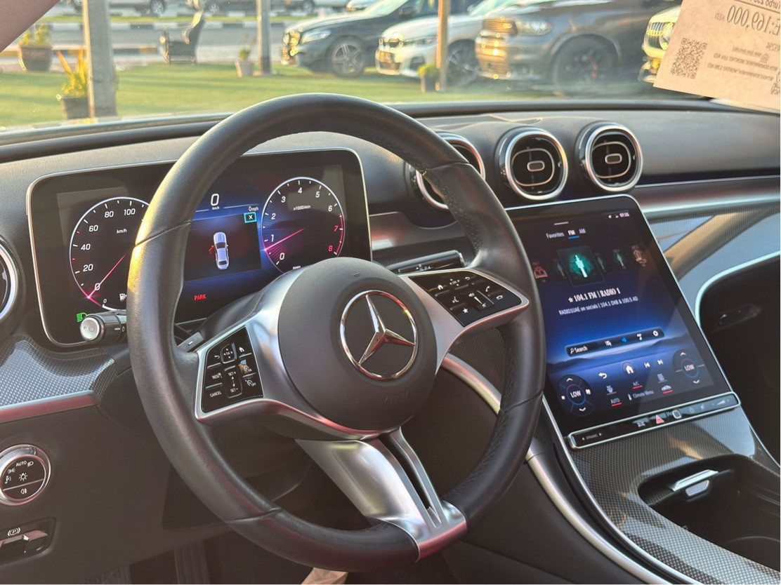 Mercedes Benz C-Class - Image 9