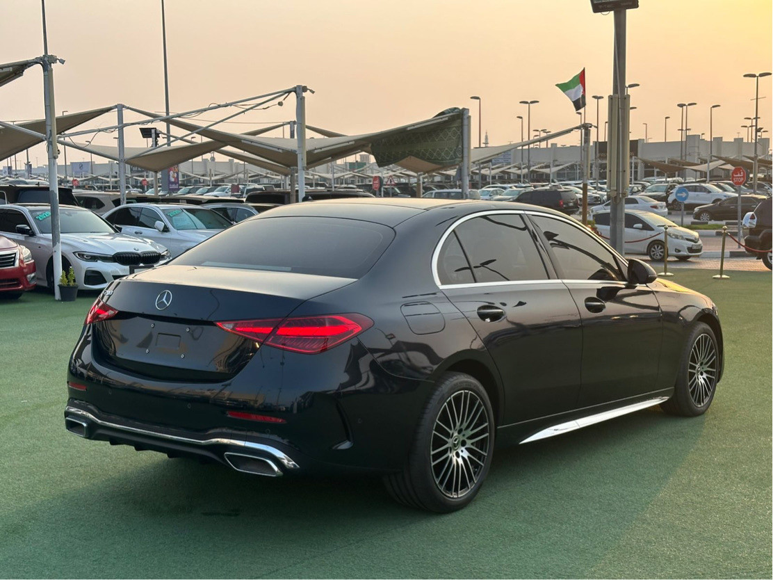 Mercedes Benz C-Class - Image 9