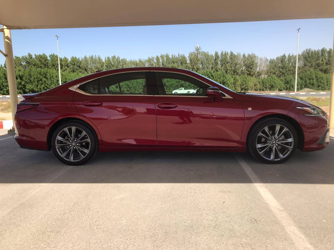 Lexus ES-Series - Image 4