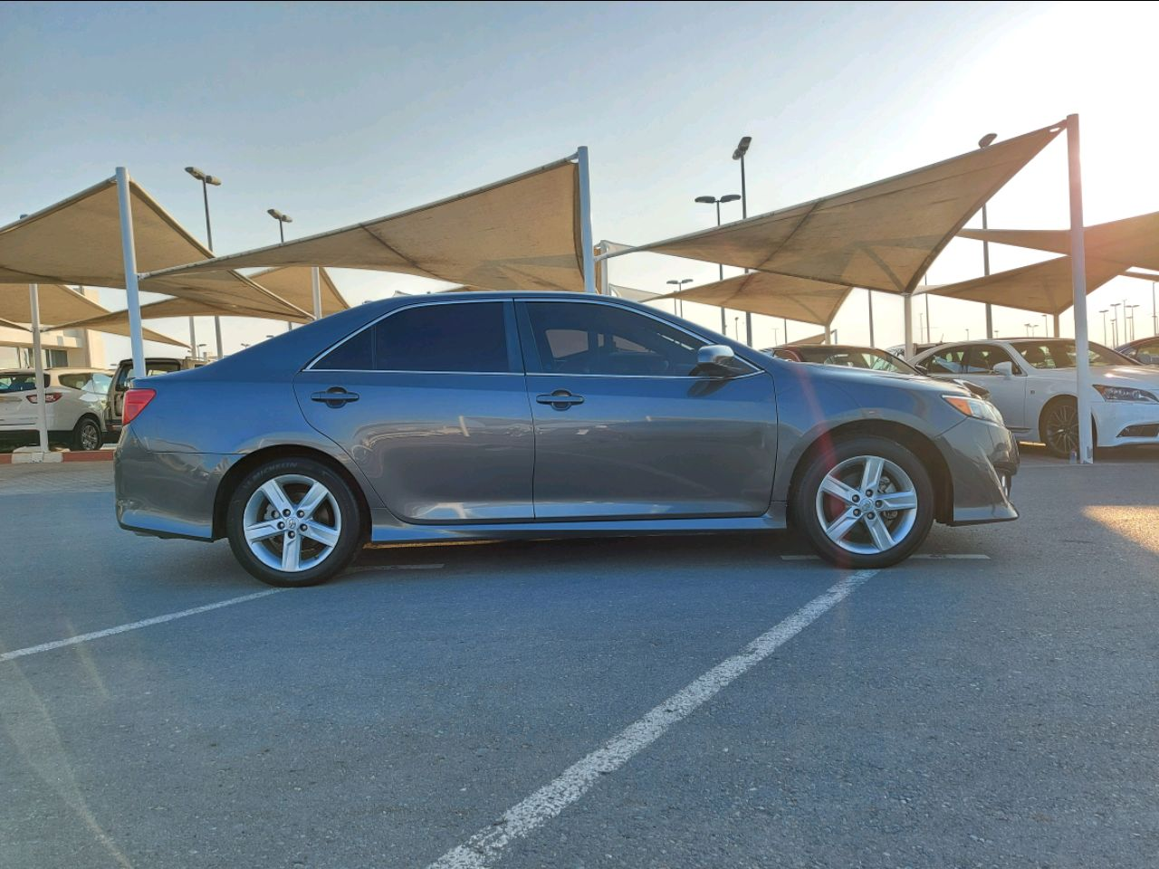 Toyota Camry - Image 5