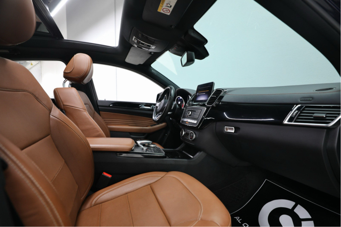 Mercedes Benz GLE Coupe - Image 9