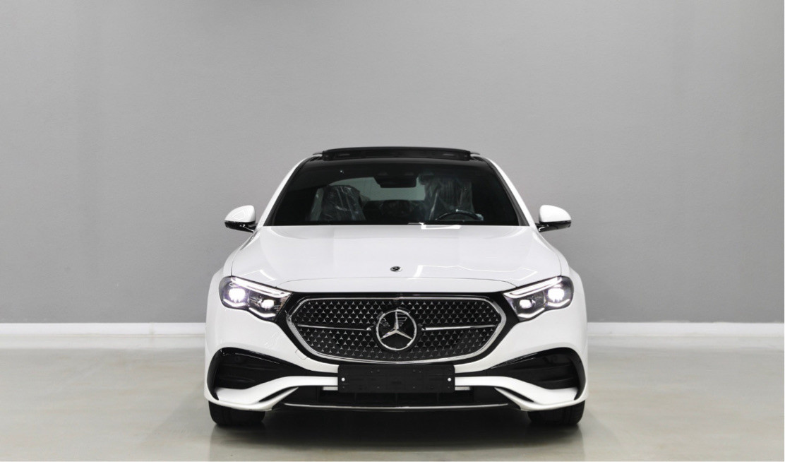 Mercedes Benz E-Class - Image 3