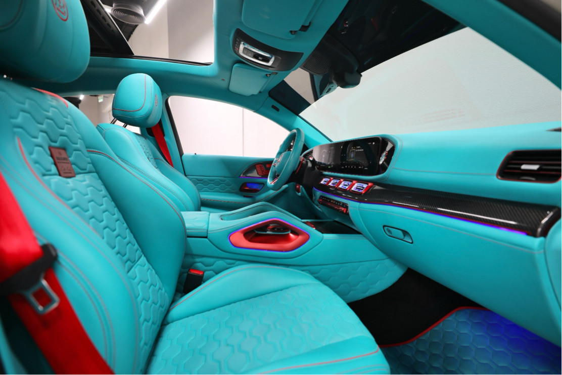 Mercedes Benz GLE SUV - Image 11