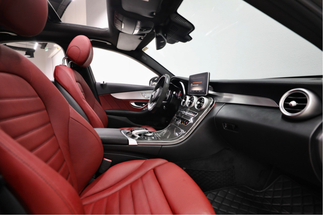 Mercedes Benz C-Class - Image 11
