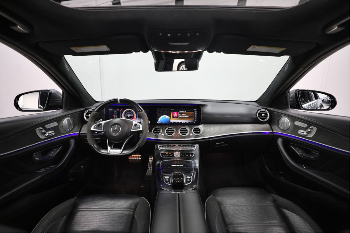 Mercedes Benz E-Class - Image 6